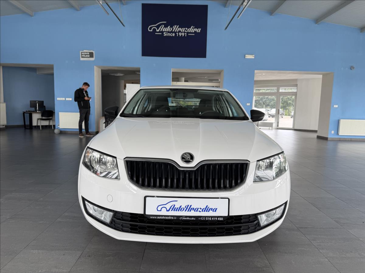 skoda-octavia-1-6-tdi-66kw-serviska-2-maj-cr - 1