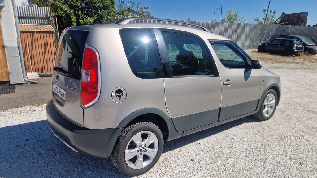 skoda-roomster-1-6-tdi - 4