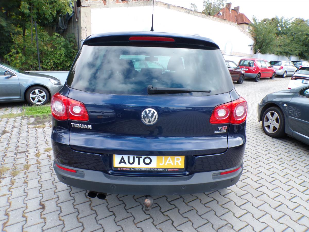 volkswagen-tiguan-1-4-tsi-110kw-tazne-zarizeni - 5