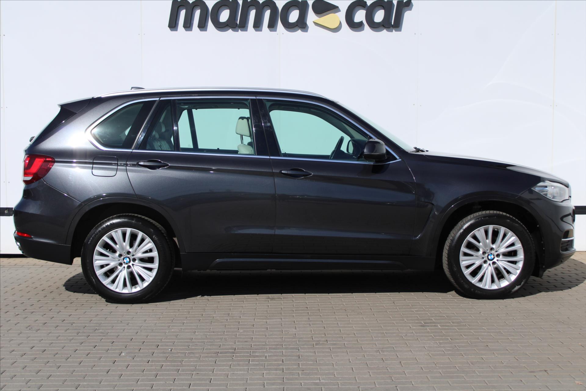 bmw-x5-xdrive-30d-190kw-zachovaly-vuz - 7
