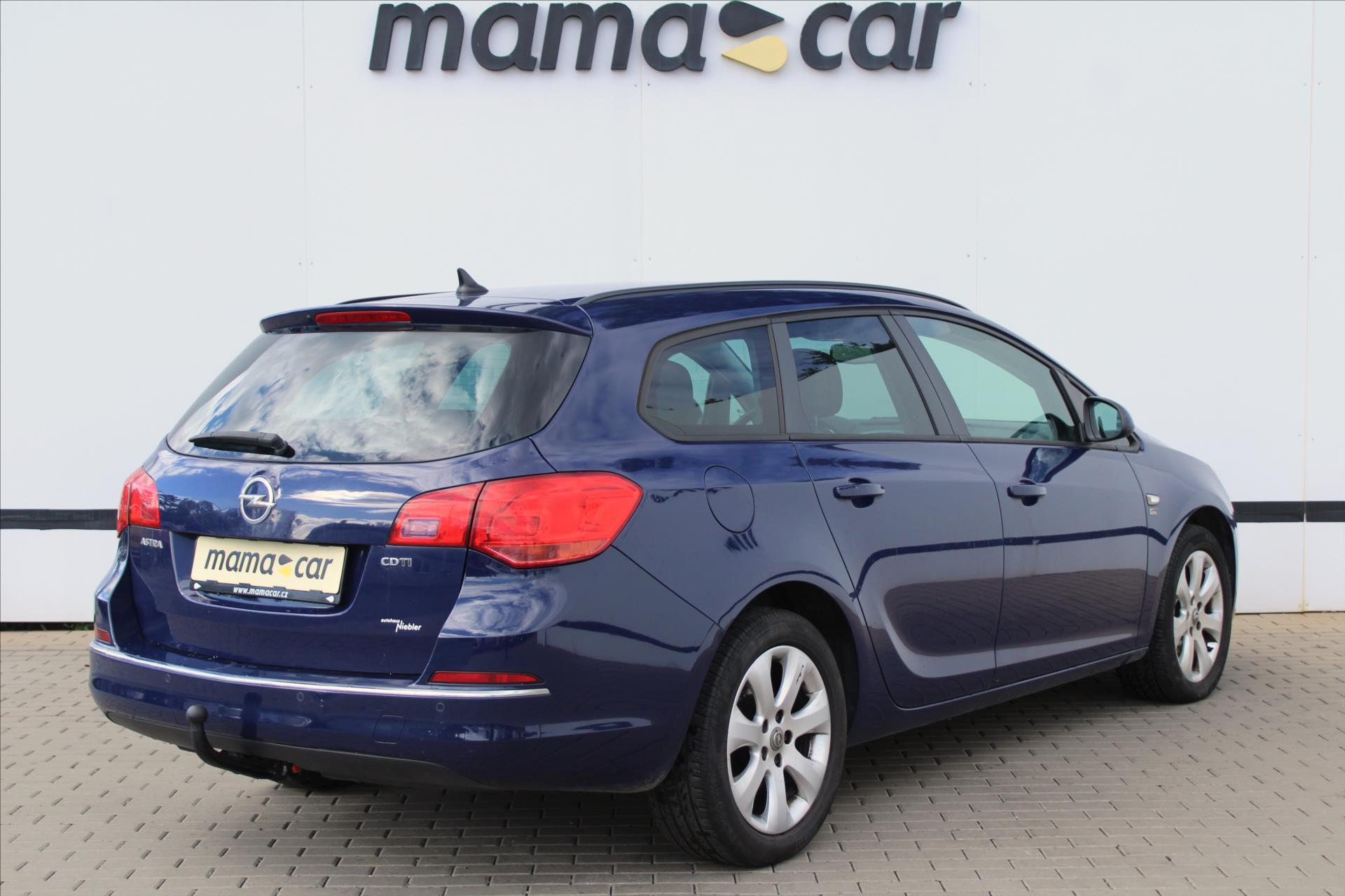 opel-astra-1-7-cdti-96kw-edice-150 - 2