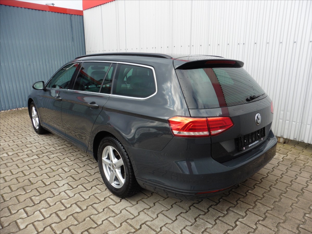 volkswagen-passat-variant-1-4-tsi-comfortline - 2