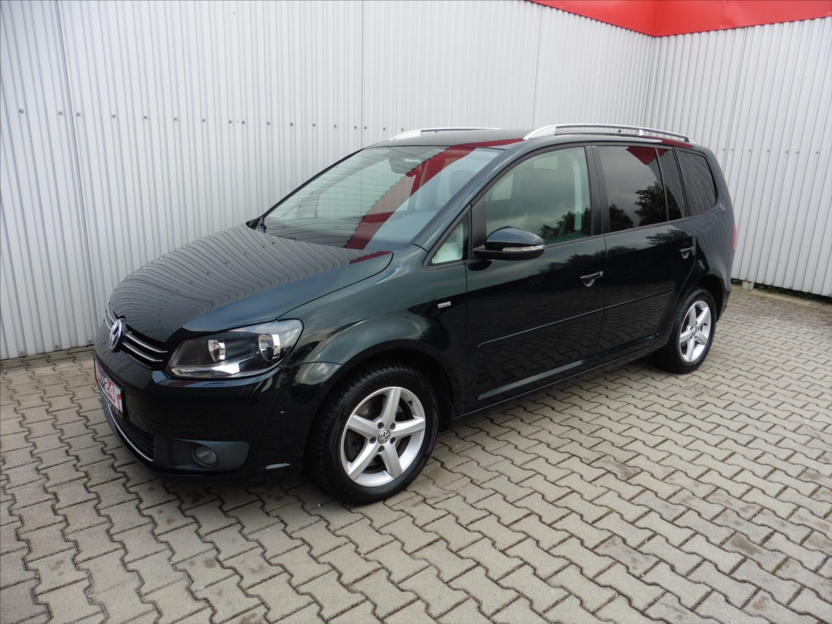 Volkswagen Touran 2,0 TDI Life, 7.míst, Vyhř.sed..