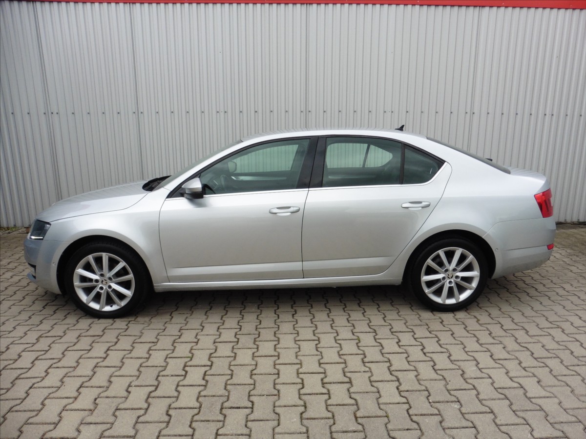 skoda-octavia-iii1-4-tsi-style-navi - 5
