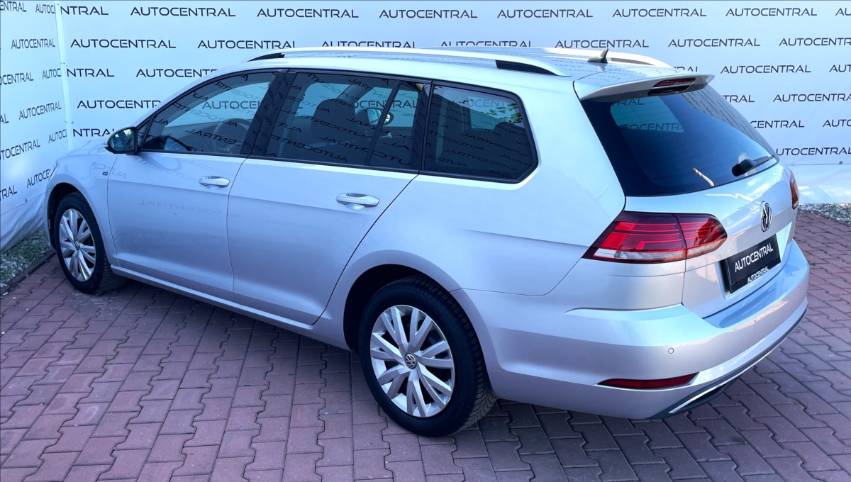 volkswagen-golf-1-6-tdi-join-85kw-po-servisu - 5