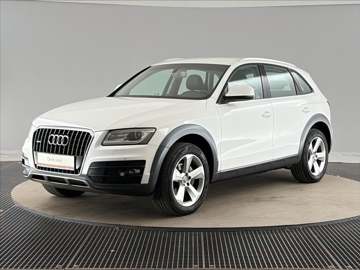 Audi Q5 2,0 2,0TDI/  Quattro AT