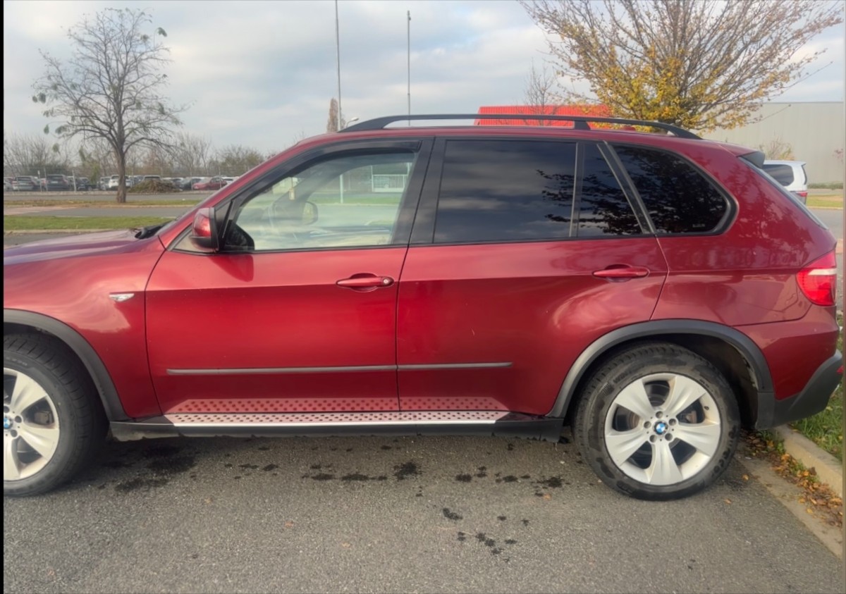 bmw-x5-3-0 - 1