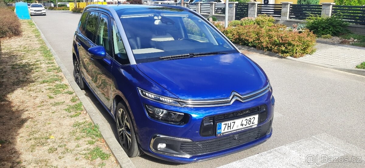Citroën Grand C4 Picasso 2,0   130 kW velmi velmi nadstandard