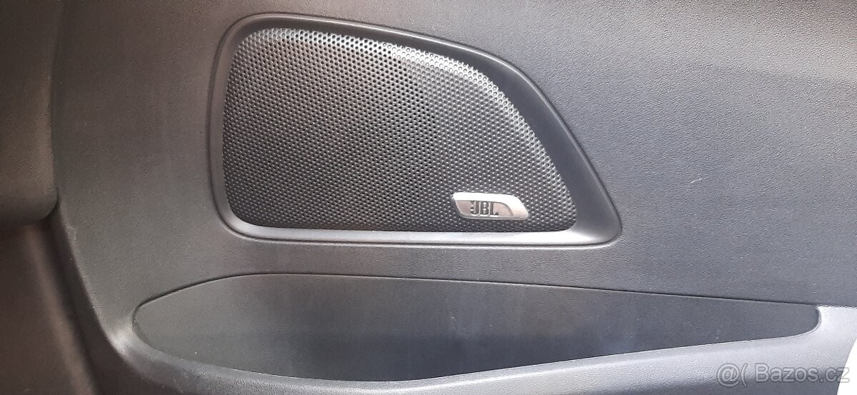 citroen-grand-c4-picasso-2-0-130-kw-velmi-velmi-nadstandard - 3