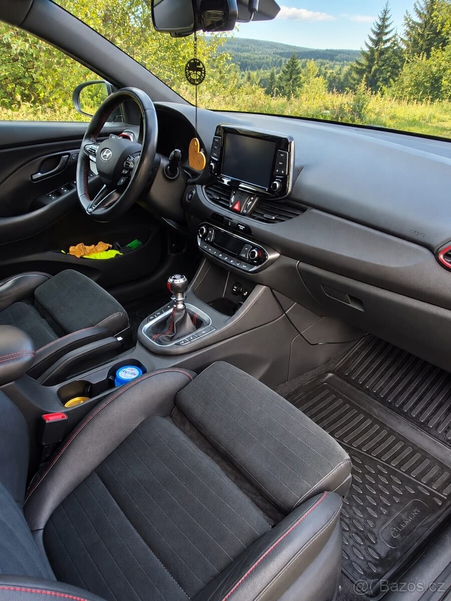 hyundai-i30-2-0-fastback-n-performance - 3