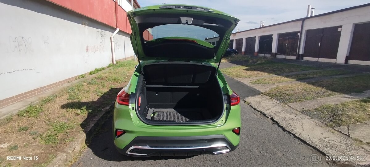 kia-xceed-1-5-prodam-vuz - 1