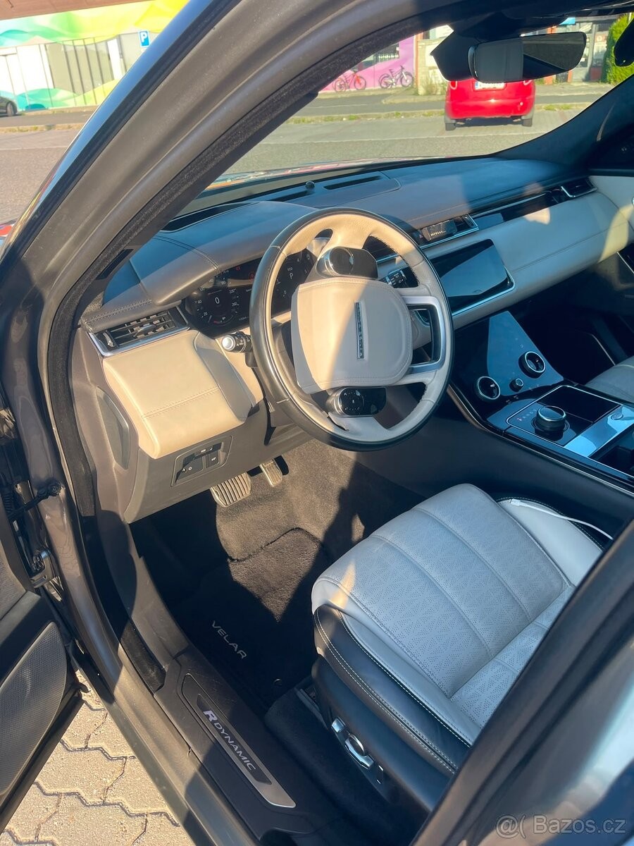 land-rover-range-rover-velar-3-0-v-nejvyssim-stupni-vybavy-hse - 2