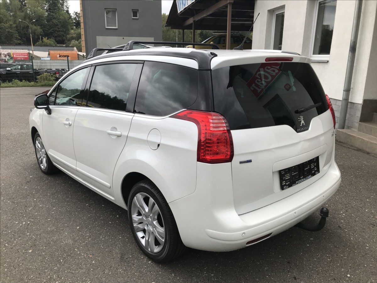 peugeot-5008-1-6-hdi-88kw-automat - 5