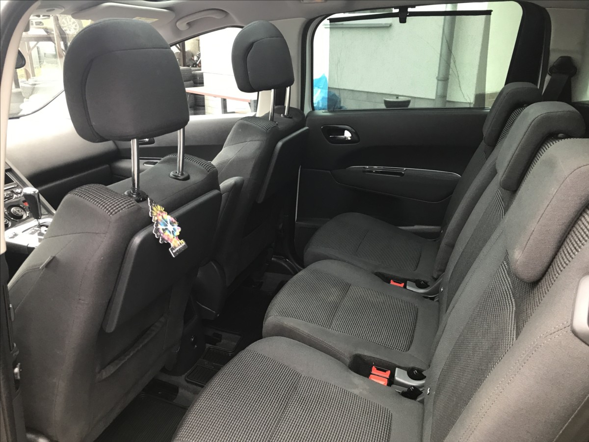 peugeot-5008-1-6-hdi-88kw-automat - 7