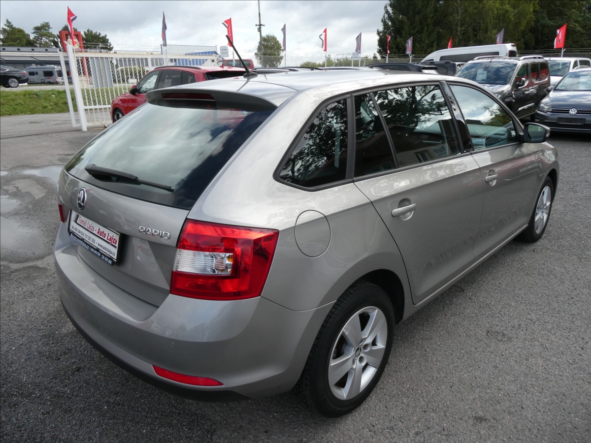 skoda-rapid-1-2-tsi-81kw-1-majitel-serviska - 7