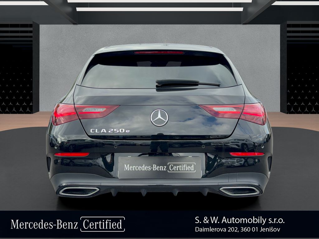 mercedes-benz-cla-250-e-amg-shooting-brake - 5