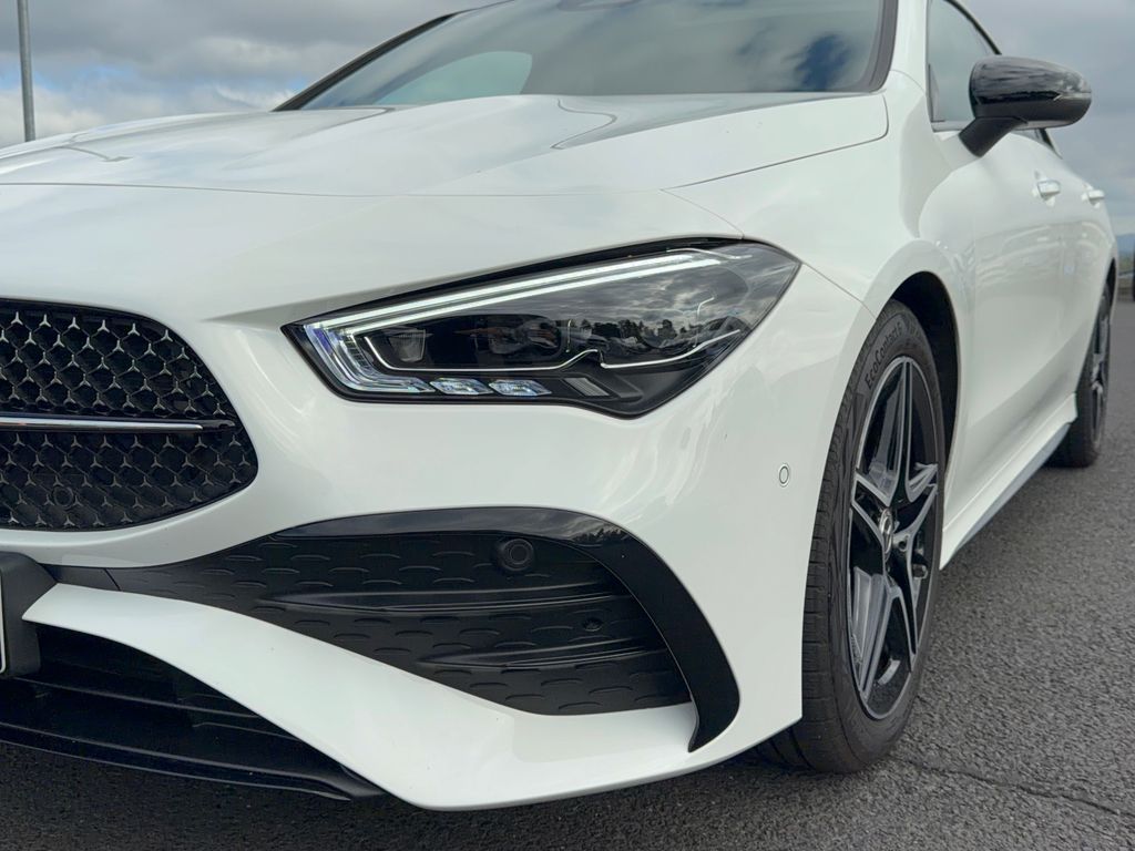 mercedes-benz-cla-180-d-amg-panorama - 8