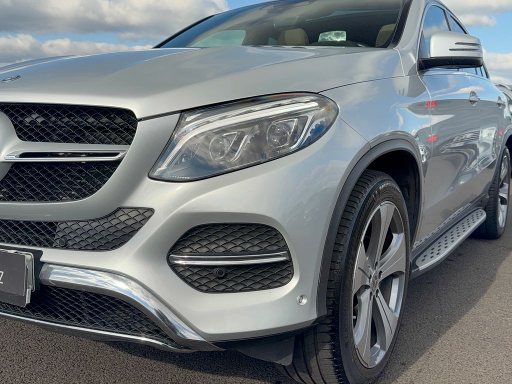 mercedes-benz-gle-350-d-coupe-4matic - 8