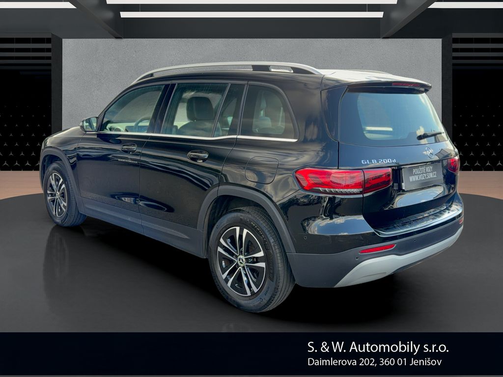 mercedes-benz-glb-200-d-4matic - 6