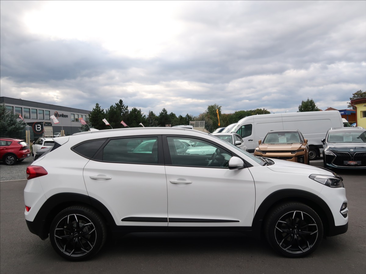 hyundai-tucson-1-7-crdi-85kw-1majcr-navi-tazne - 5