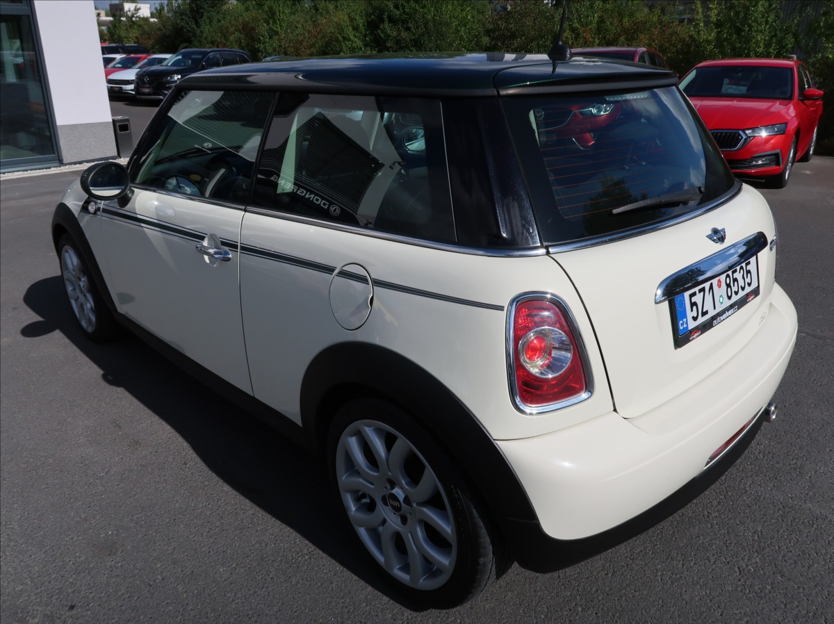 mini-cooper-1-6-i-90kw-1majcr-automat-53tkm - 3
