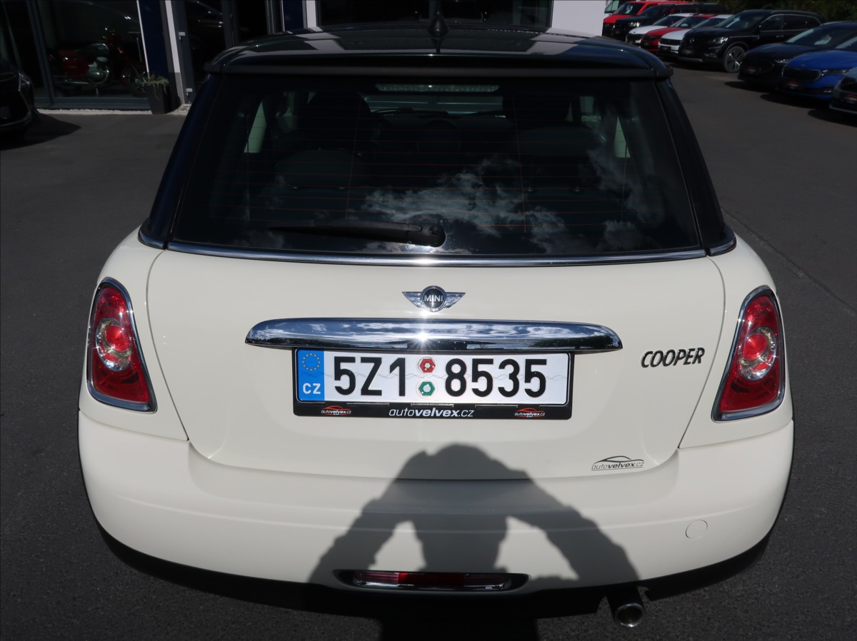 mini-cooper-1-6-i-90kw-1majcr-automat-53tkm - 7