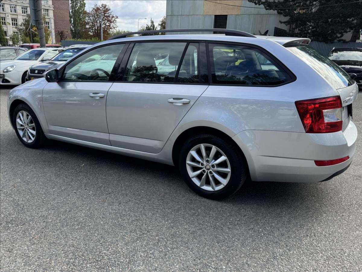 skoda-octavia-2-0-4x4-xenon-bez-koroze - 6