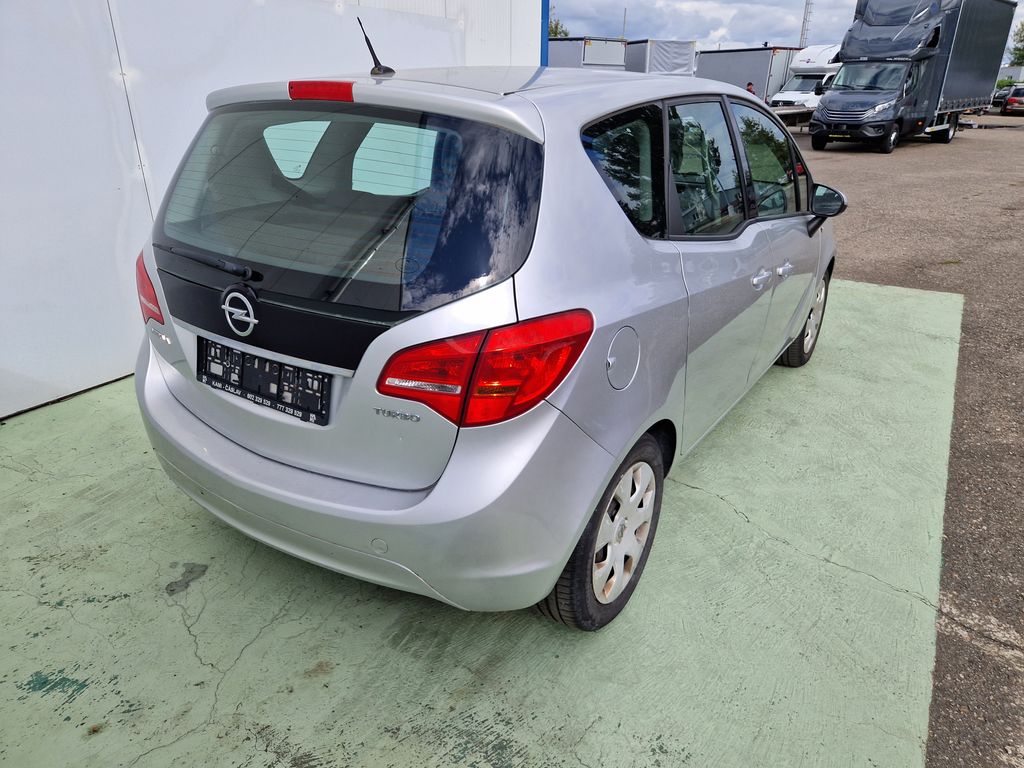 opel-meriva-1-4-t - 2