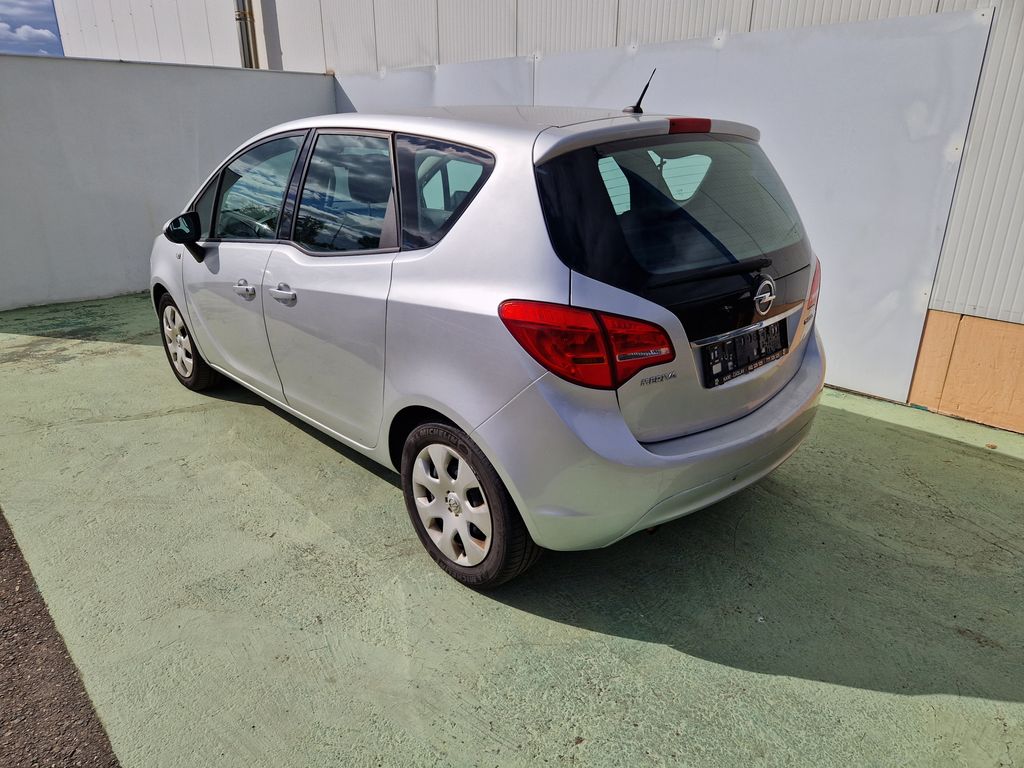 opel-meriva-1-4-t - 3