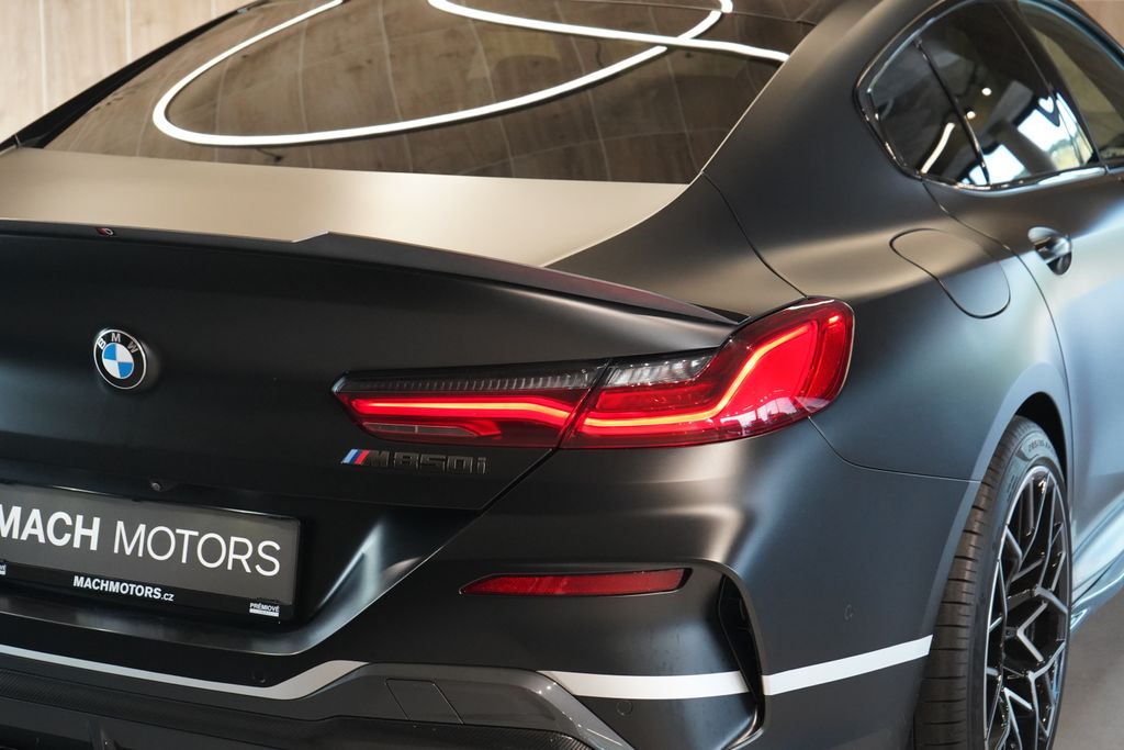 bmw-rada-8-m850i-xdrive-golden-thunder - 9