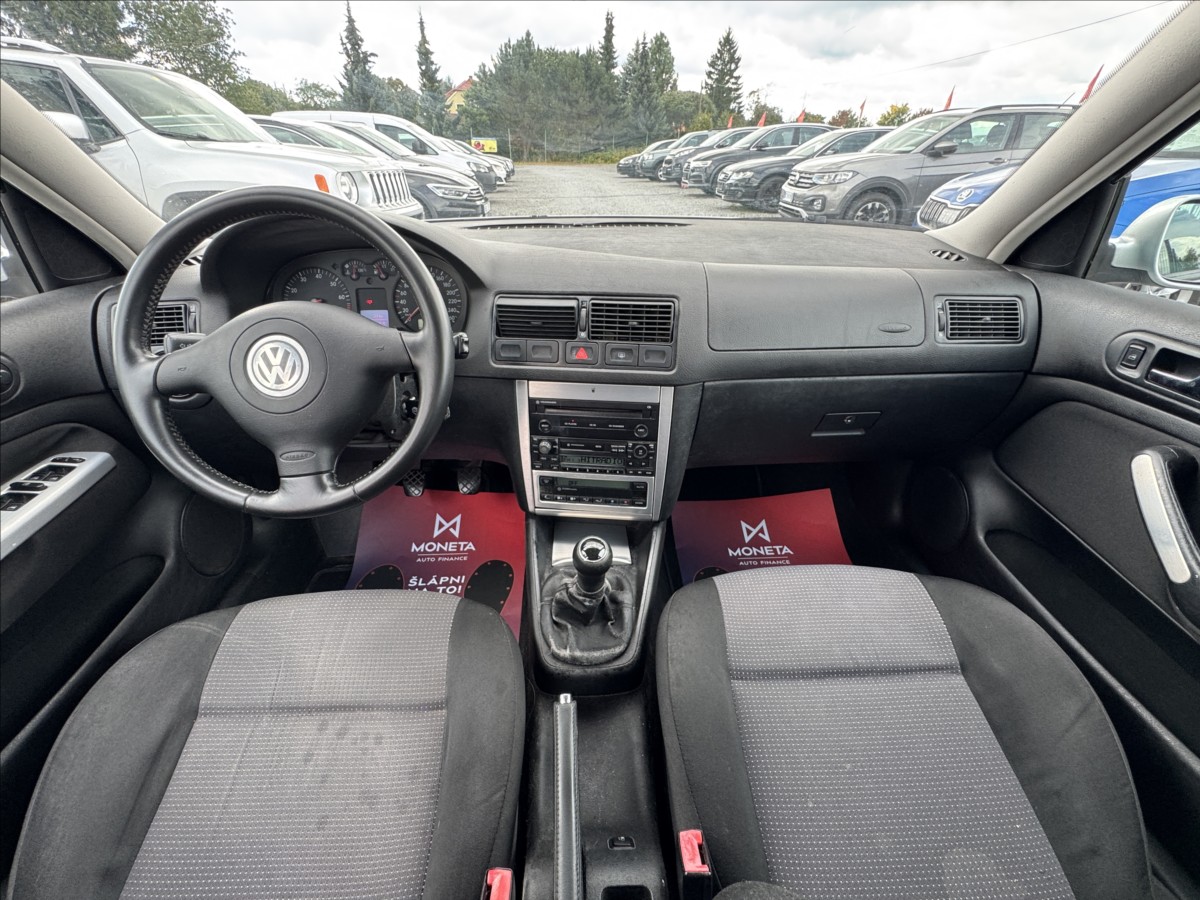 volkswagen-golf-1-6-i-77kw - 9