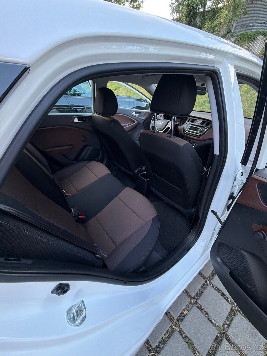 hyundai-i20-1-3-cr-71-tis-km-nova-stk - 8
