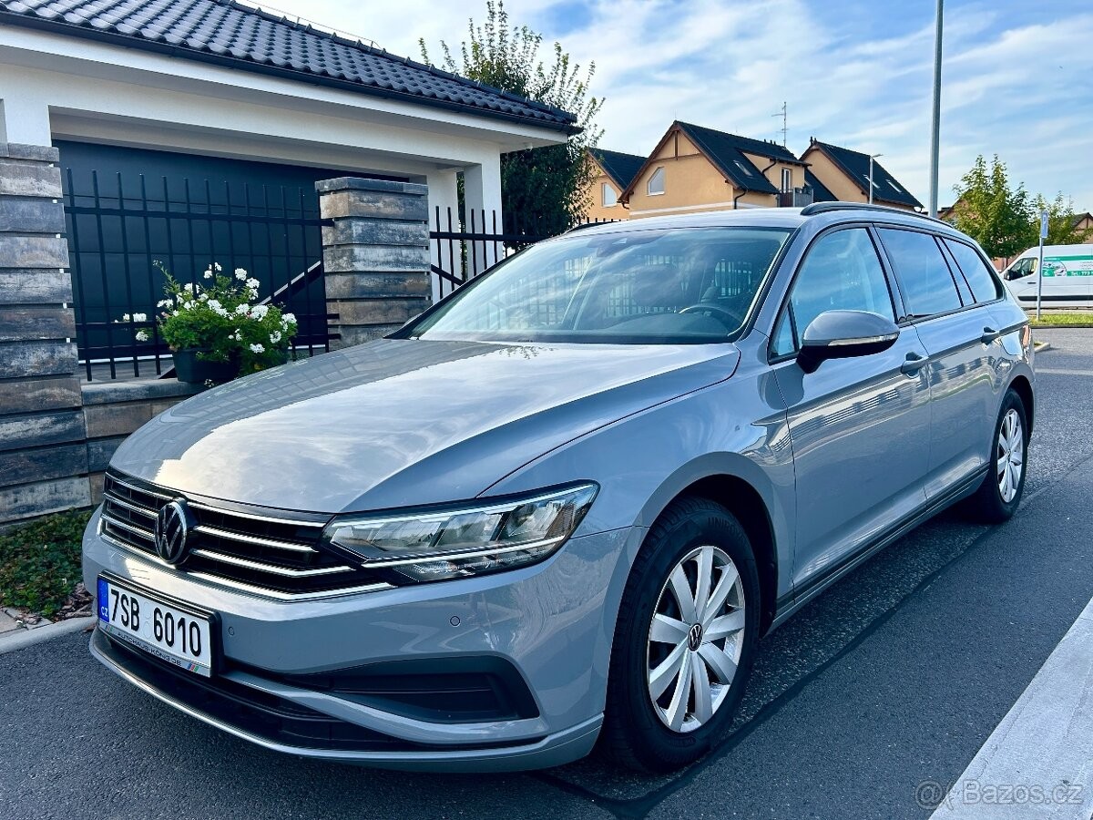 volkswagen-passat-2-0-tdi-90kw-b8-dsg-kamera-nova-st - 1