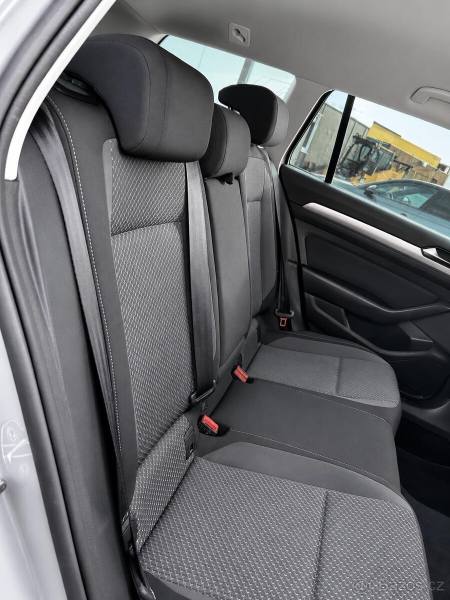 volkswagen-passat-2-0-tdi-90kw-b8-dsg-kamera-nova-st - 6