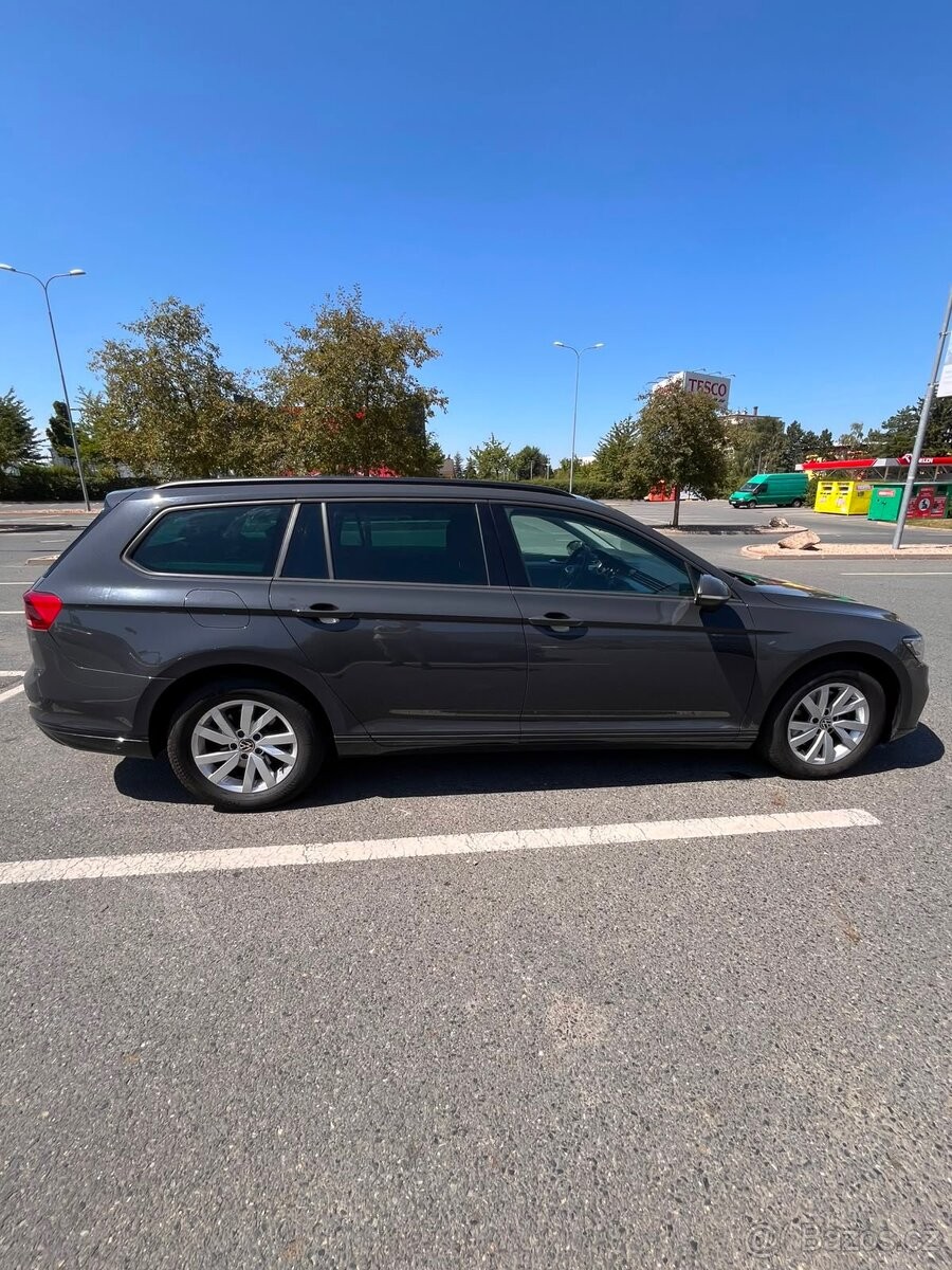 volkswagen-passat-2-0-tdi-dsg-12-2021 - 6