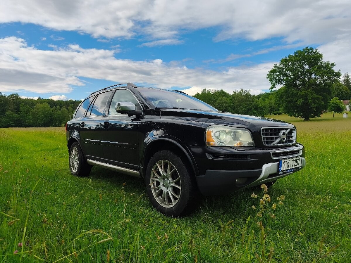 Volvo XC90 2,4   D5 120 kW, AWD, 7-míst