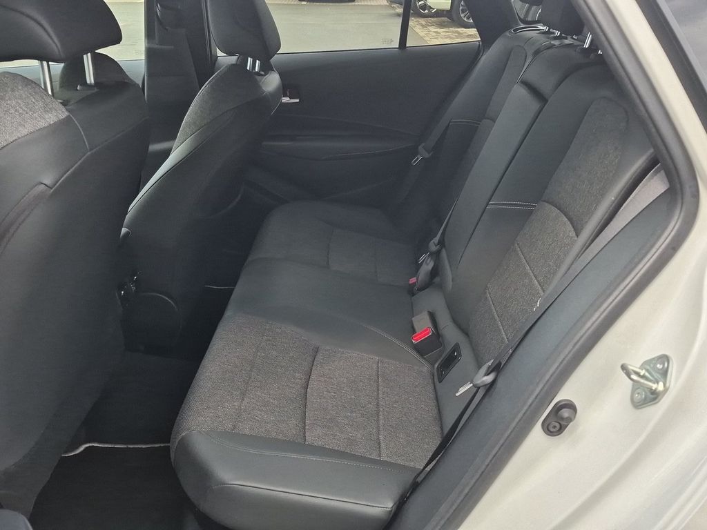 toyota-corolla-ts-2-0-hev-e-cvt-style - 9