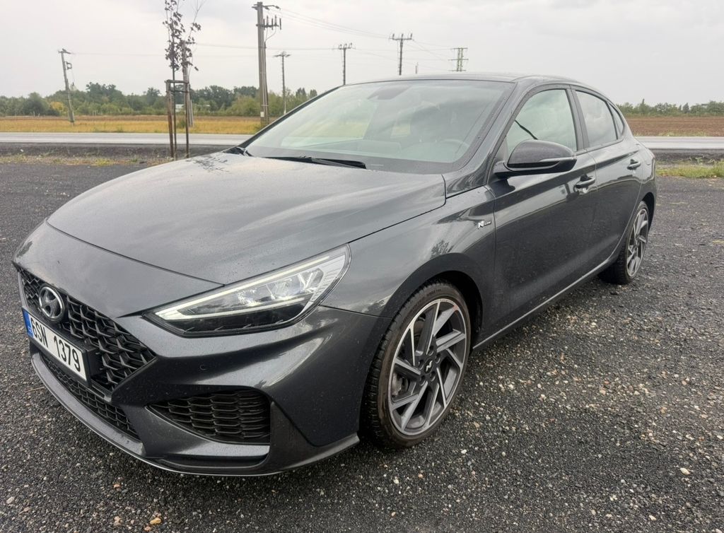Hyundai i30 1,6 118 kw Fastback Mild Hybrid záruka do 2029