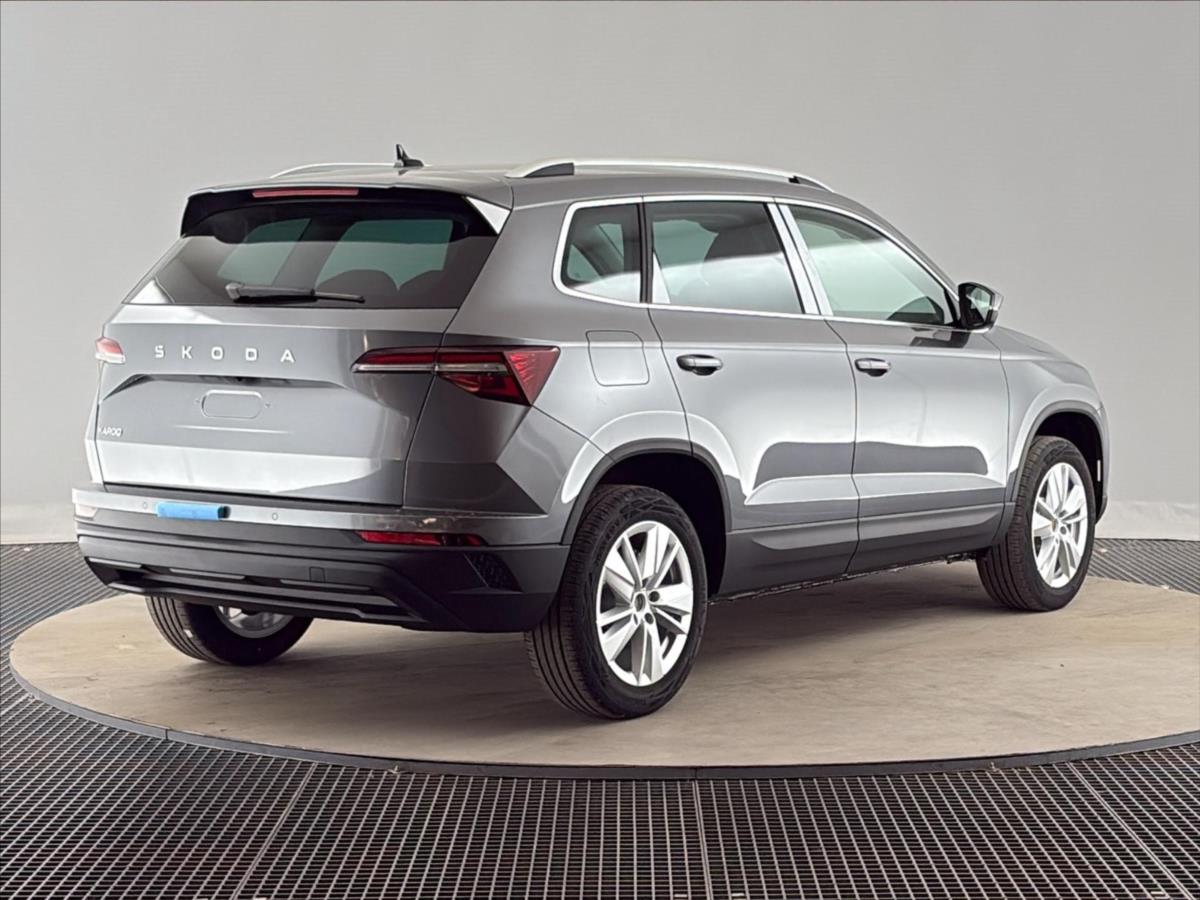 skoda-karoq-1-5-tsi-top-selec - 1