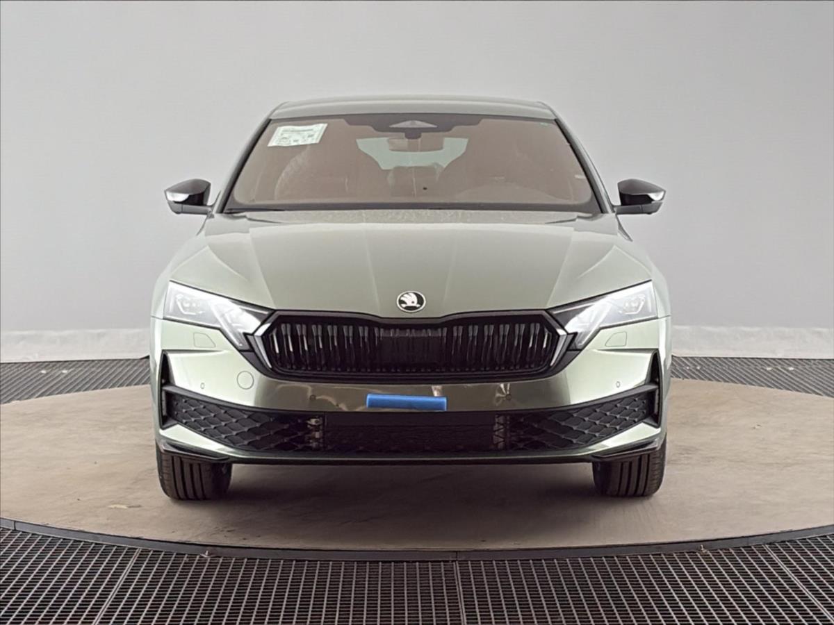 skoda-octavia-1-5-tsi-sportline-dsg - 3