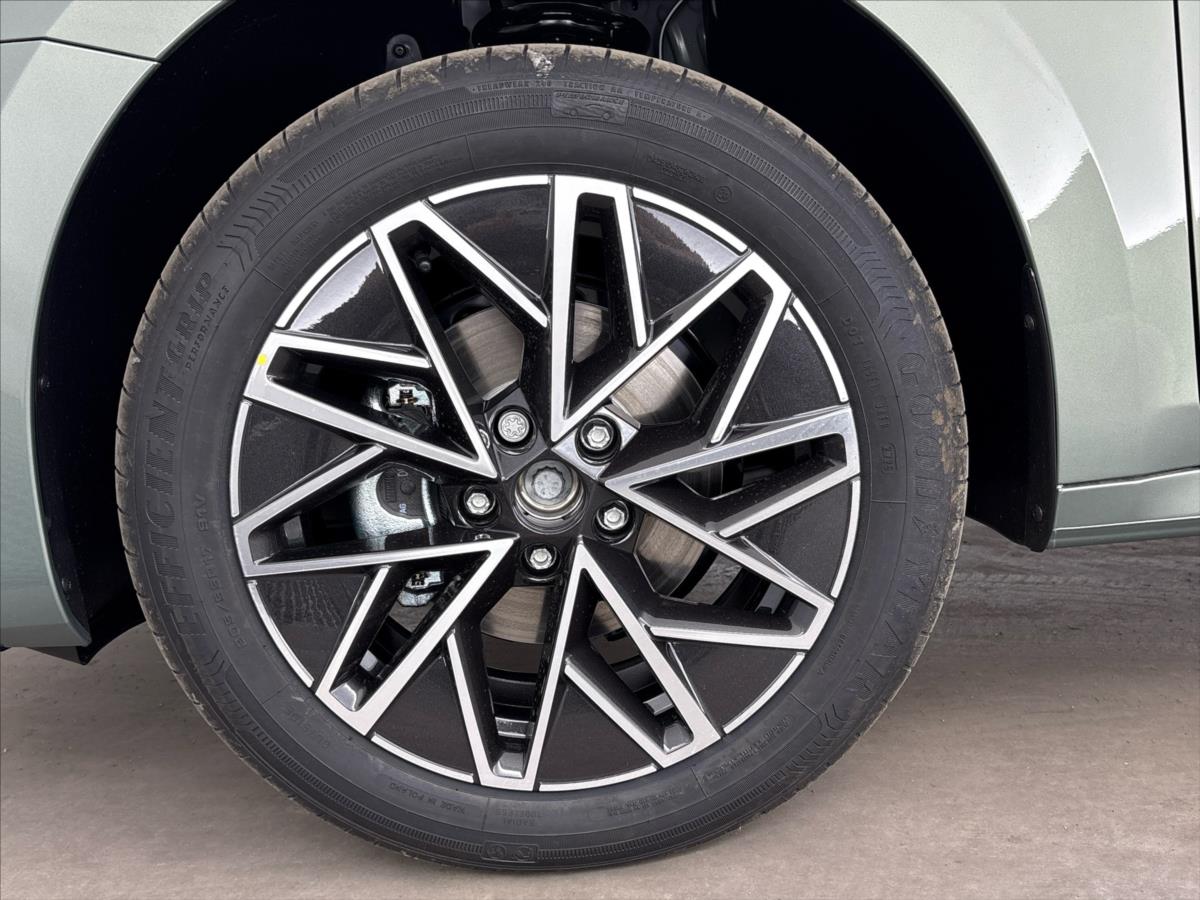 skoda-octavia-1-5-tsi-sportline-dsg - 5