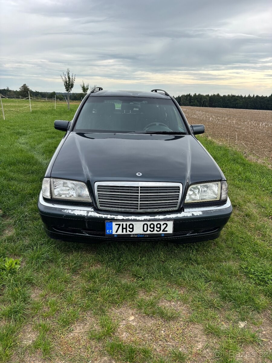 mercedes-benz-tridy-c-2-5-c250-td-110-kw - 1
