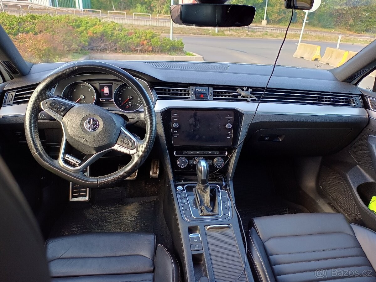 volkswagen-passat-2-0-alltrack-b8-tdi-140kw - 9