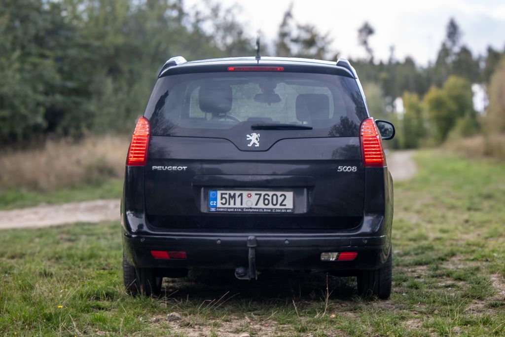 peugeot-5008-servisni-knizka-tazne - 5