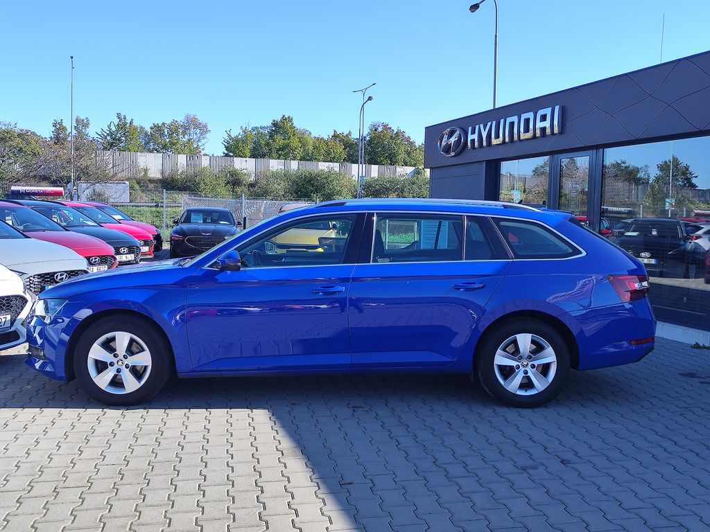 skoda-superb-2-0-tdi-110kw-style-dsg - 7