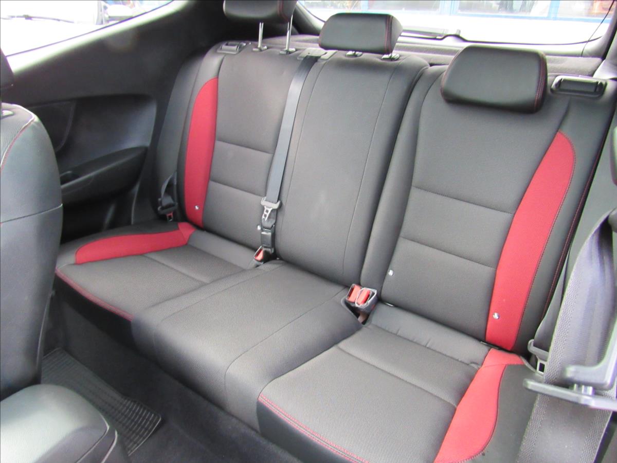 hyundai-i30-1-6-turbo-137kw - 9
