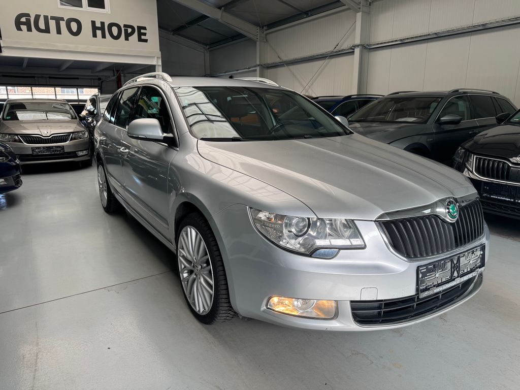 Škoda Superb combi 3.6 FSI DSG 4x4 Elegance