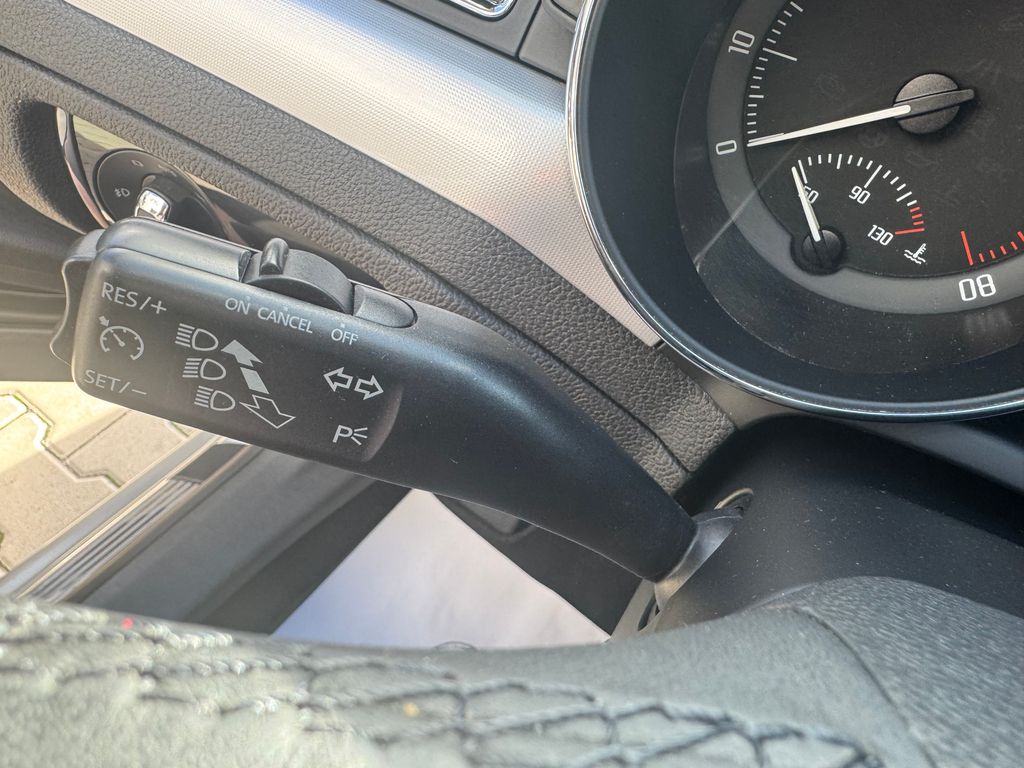 skoda-superb-combi-3-6-fsi-dsg-4x4-elegance - 8