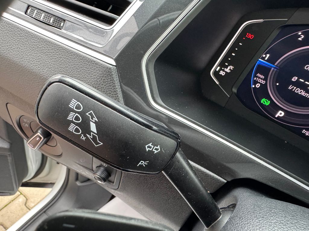 volkswagen-tiguan-2-0-tdi-dsg-r-line - 8