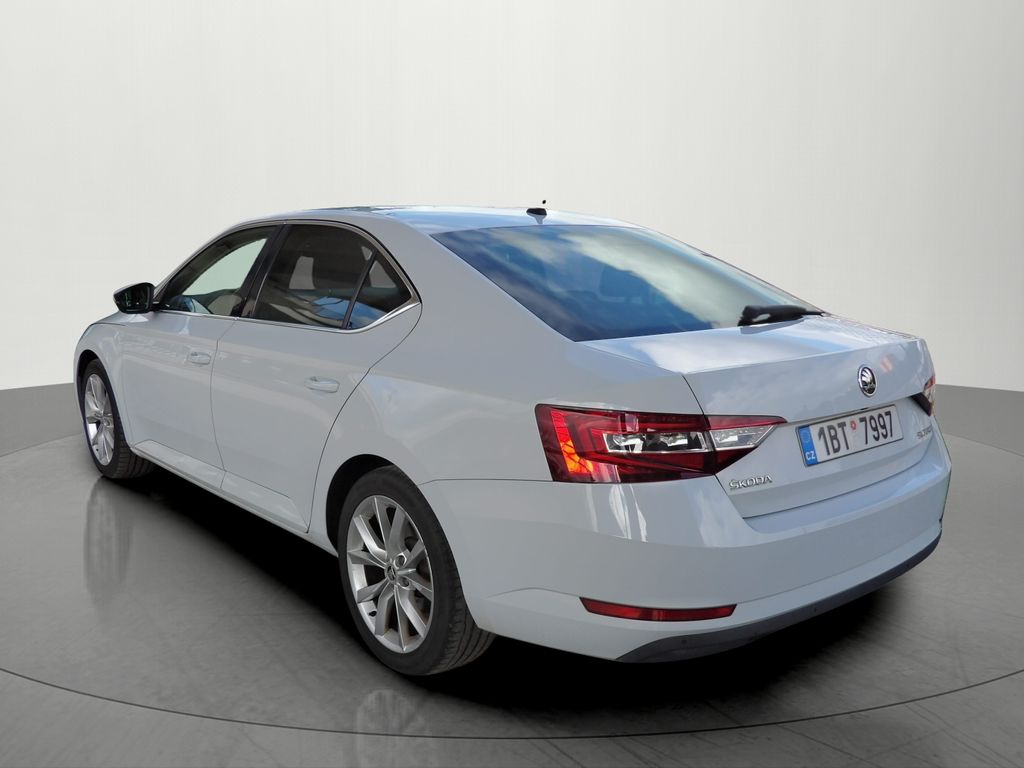 skoda-superb-2-0tdi-style-cr-canton-acc-kam - 2
